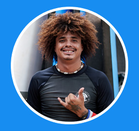 Ryan English and Spanish surf instructor
Santa Teresa Extreme Owner